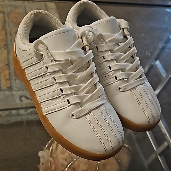 K-Swiss Other - K-Swiss classics size 1